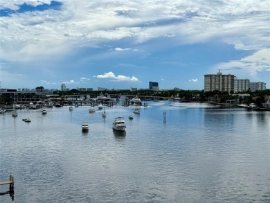 Unobstructed views of the Intracoastal & Middle River highlight