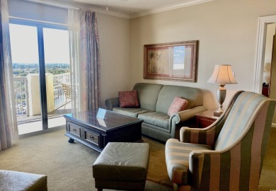 Popular three-bedroom, three-bath lock-out floor plan that