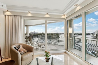 Unobstructed views of the Intracoastal & Middle River highlight