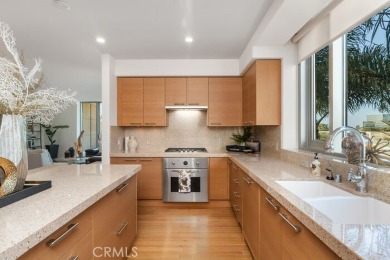 Luxurious High-Rise Living in Irvine
Experience the epitome of