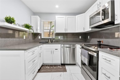 Stunning renovated 1/1 condo in a prime 55+ Hallandale Beach