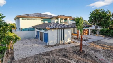 Located on one of the finest direct intracoastal Isles