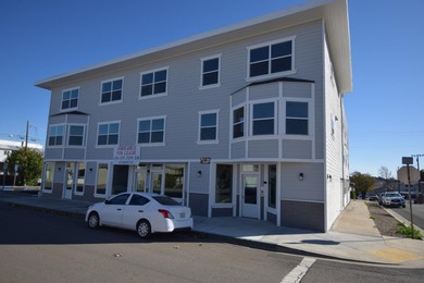 93 S.2nd St is a low-rise, three-story, 15-unit