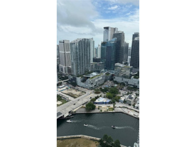 !JUST REDUCED FOR A QUICK SALE! SPECTACULAR AND UNIQUE PH ON THE