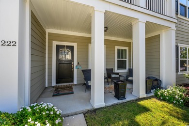 Looking for a 4-bed home in North Myrtle Beach just two blocks