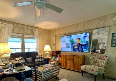 Charming 2 Bed, 2 Bath Home in The Winds of St. Armands South! A