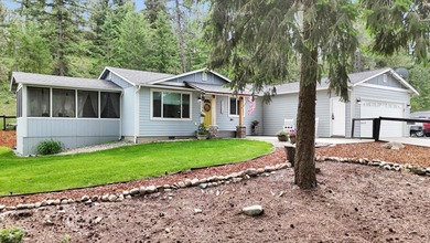 Ring in the holidays at your own private paradise! Nestled on