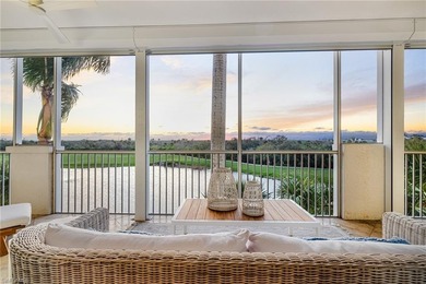 Set high above the treetops, this impressive 2nd-floor condo