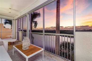 Set high above the treetops, this impressive 2nd-floor condo