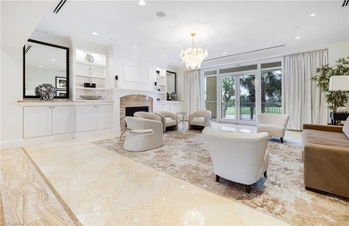 Set high above the treetops, this impressive 2nd-floor condo