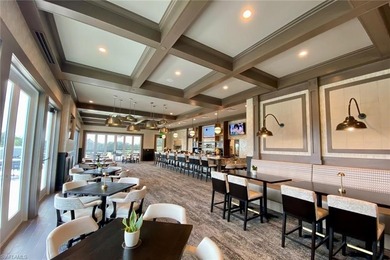 Set high above the treetops, this impressive 2nd-floor condo