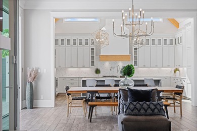 Priced to Sell! Projected gross income of $370,000. Currently