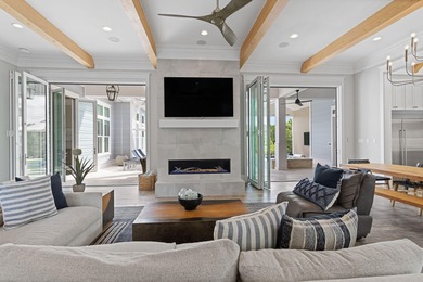 Priced to Sell! Projected gross income of $370,000. Currently