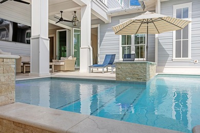 Priced to Sell! Projected gross income of $370,000. Currently