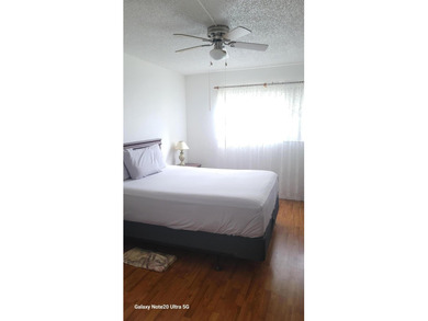 BEAUTIFUL & IMMACULATE  1/1 CONDO --LOCATED IN THE DESIRABLE