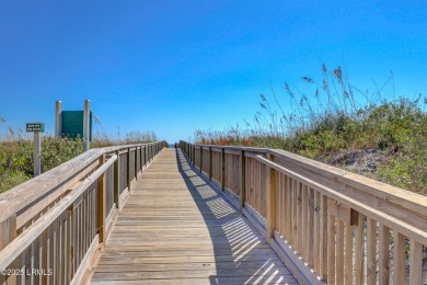 Beautiful ocean views from this updated villa. Incredible