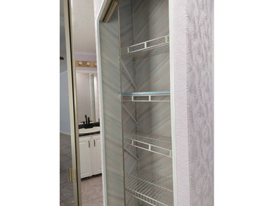 COME SEE THIS SPACIOUS WELL LAYED OUT HOME. ENTER THROUGH THE