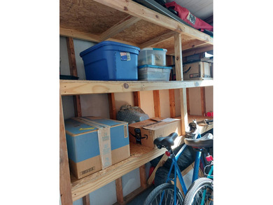 COME SEE THIS SPACIOUS WELL LAYED OUT HOME. ENTER THROUGH THE