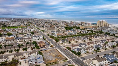 Stunning new construction, single family home in the beautiful