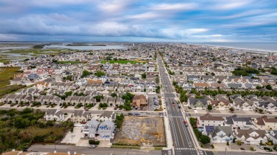 Stunning new construction, single family home in the beautiful