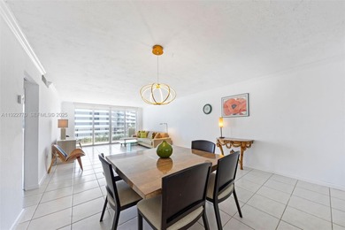 Light-filled 950 sq ft unit in Bay Harbor Islands,  Over sized 1