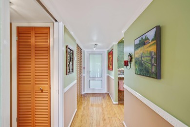 Welcome to 700 NE Harbour Terr -- a bright and inviting condo