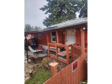 Updated 2-Bedroom Home in Central Manufactured Home Park - Sold