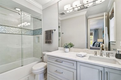 Welcome to this stunning, sophisticated and impeccably