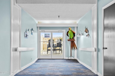 Waterfront Studio Condotel located in Atlantic Beach with close