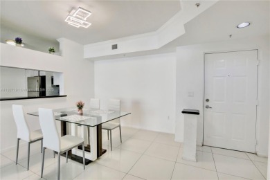 Live the Sunny Isles lifestyle at Porto Bellagio! This 2-bed