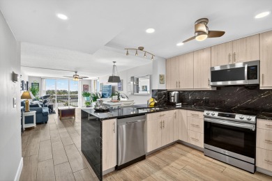 Updated 2/2 on barrier island! Tranquil Intracoastal and Sunset