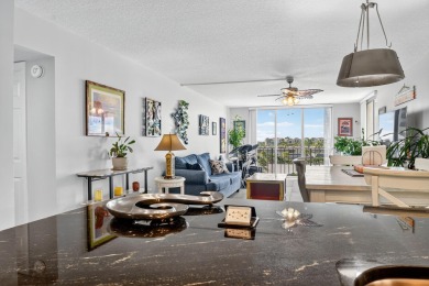 Updated 2/2 on barrier island! Tranquil Intracoastal and Sunset