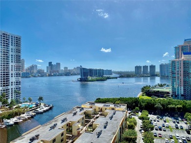 Furnished 2 bed 2 bath apartment with beautiful views of the