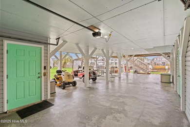 Canal Home with Direct ICW Access! Welcome to your dream