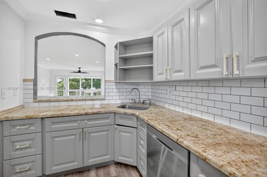 Top-floor unit w/ screened patio over peaceful water & pool