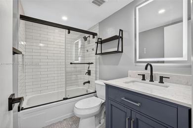 Top-floor unit w/ screened patio over peaceful water & pool