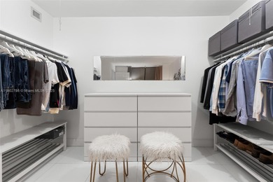 Beautifully updated 2-bedroom, 2-bath  Apartment. Prime Location