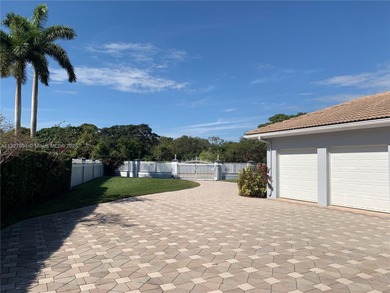 NEW ROOF 2024. On a builder's acre. 4,785 liv sq ft/6,280 under