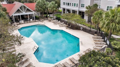 This luxury 2-bedroom, 2-bath condo at Pelican Pointe Villas