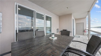 Front-Row Main Channel Views That Steal the Show at Lands' End!