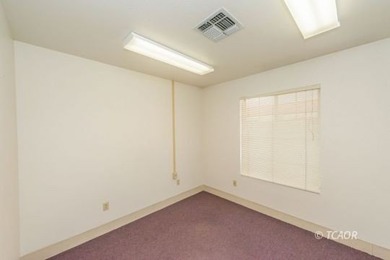 Excellent income-producing property with strong tenants already