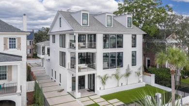 This remarkable contemporary residence on prestigious Murray