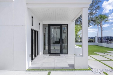 This remarkable contemporary residence on prestigious Murray