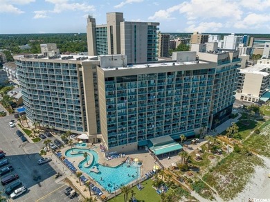 Gorgeous one of a kind top-floor penthouse with a beach view