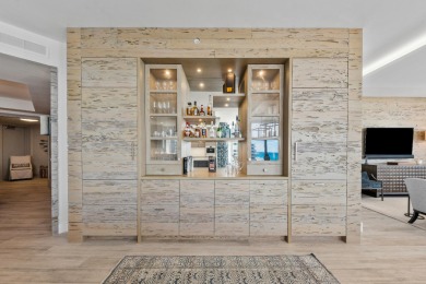 VistaBlue Singer Island - Direct Oceanfront B ResidenceA rare