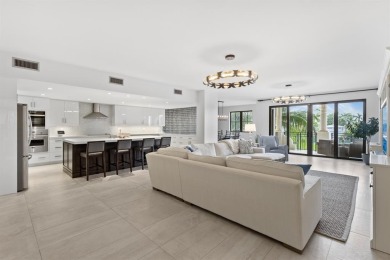 A combination of luxury, waterfront access and convenient urban