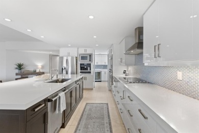 A combination of luxury, waterfront access and convenient urban