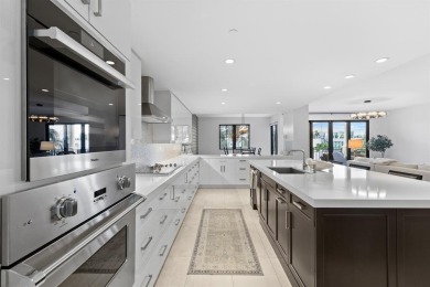 A combination of luxury, waterfront access and convenient urban