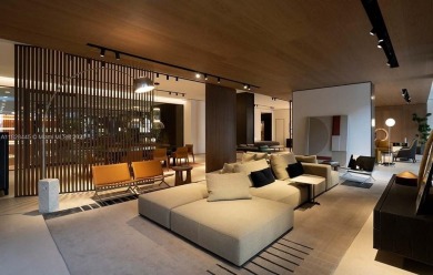 Located within the prestigious Modern Garden Estates and set for