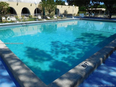 LOVELY AND VERY SPACIOUS 1 BD 1.5 BATH ON THE 2ND FLOOR. BIG EAT